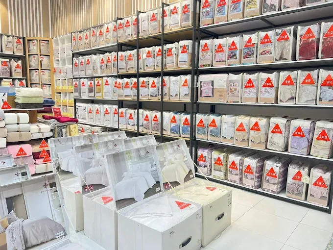 Professor- Sharjah (Rahmaniya Mall)