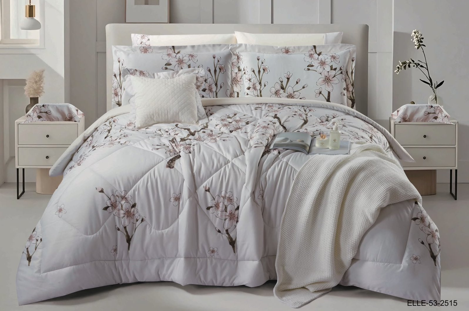 SUPERKING SIZE COMFORTER 9PCS SET WITH HARD BOX PACKING